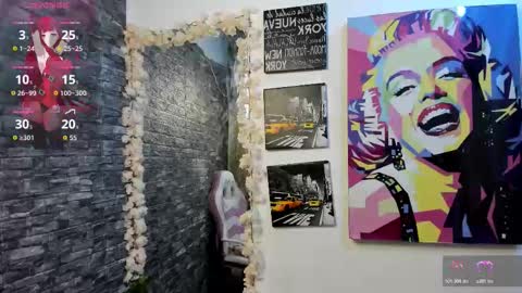 valery__69 online show from November 19, 2025, 1:22 pm