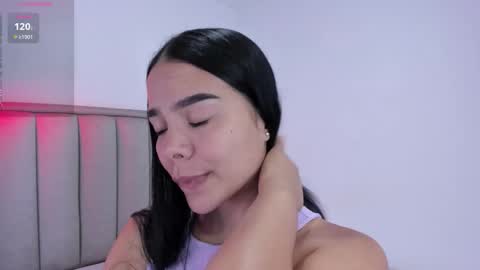 Cris  online show from September 25, 2025, 2:37 am