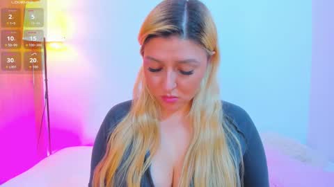 Snapshot of valery_kils chatting on February 25, 2026, 1:15 am VALERY online show from February 25, 2026, 1:15 am