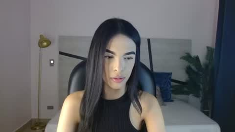 Snapshot of valery_restrepo chatting on July 21, 2026, 7:49 pm valery_restrepo online show from July 21, 2026, 7:49 pm