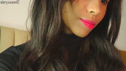 Snapshot of valery_swan1 chatting on March 20, 2026, 5:23 am Valery swan1 online show from March 20, 2026, 5:23 am