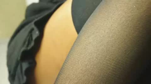 Snapshot of valery_swan1 chatting on April 15, 2026, 4:52 am Valery swan1 online show from April 15, 2026, 4:52 am