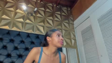 Snapshot of valery_villa_ chatting on January 10, 2025, 10:36 pm Valery online show from January 10, 2025, 10:36 pm
