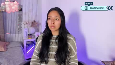 Val online show from November 29, 2025, 11:57 am