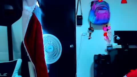 Snapshot of valerybaker1 chatting on July 29, 2026, 7:34 pm B V Naughty online show from July 29, 2026, 7:34 pm