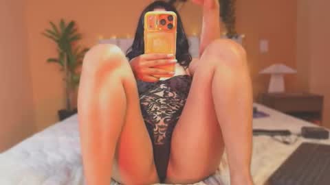 Snapshot of valerycolins chatting on June 21, 2026, 12:57 am call me Maria online show from June 21, 2026, 12:57 am