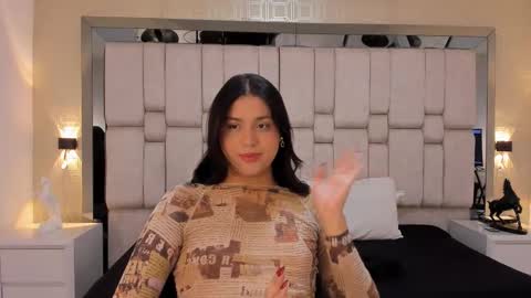 valerycooper23 online show from February 9, 2026, 4:55 pm