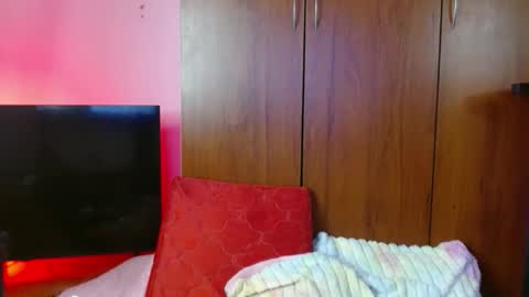 zoe online show from March 31, 2026, 6:47 am