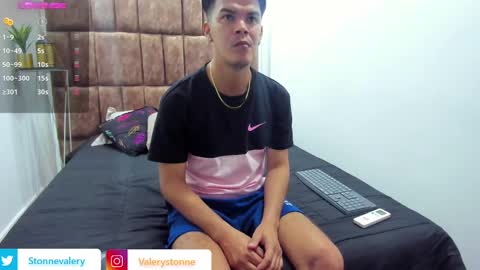 Valery Stonne  online show from December 25, 2024, 4:00 pm