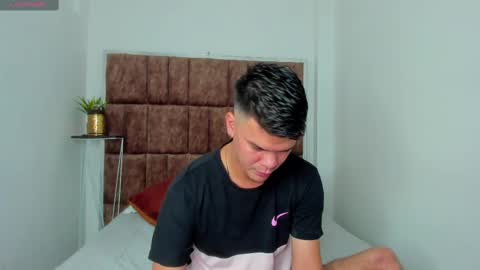 Valery Stonne  online show from February 17, 2025, 8:04 pm