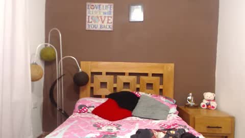 Snapshot of valesantodomingo chatting on February 11, 2026, 9:53 pm Sofia online show from February 11, 2026, 9:53 pm