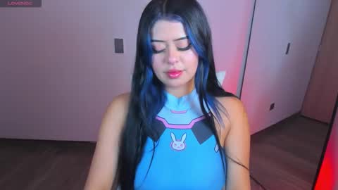 Snapshot of valeska__v chatting on March 21, 2026, 5:12 am your loveee online show from March 21, 2026, 5:12 am