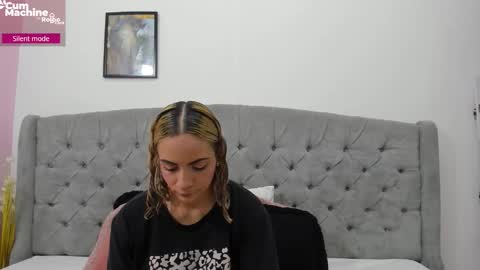 Valesskahall online show from October 1, 2025, 12:11 pm