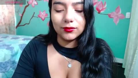 valkydoll online show from April 16, 2026, 3:13 pm