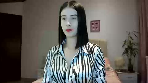 Snapshot of vallejo_macarena chatting on September 25, 2025, 3:54 am Macarena online show from September 25, 2025, 3:54 am