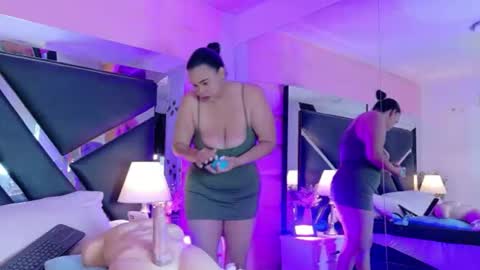 Snapshot of valrery_roussex chatting on June 27, 2026, 1:17 pm Valery online show from June 27, 2026, 1:17 pm