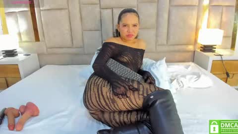 Snapshot of valtira_nova chatting on May 29, 2026, 7:45 pm valtira nova online show from May 29, 2026, 7:45 pm