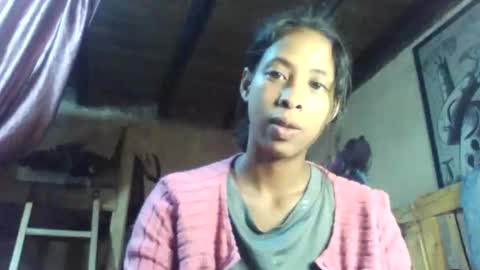 Snapshot of valysexyhot chatting on April 18, 2026, 7:40 pm valysexyhot online show from April 18, 2026, 7:40 pm