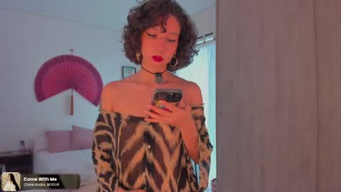      online show from May 20, 2026, 9:32 pm