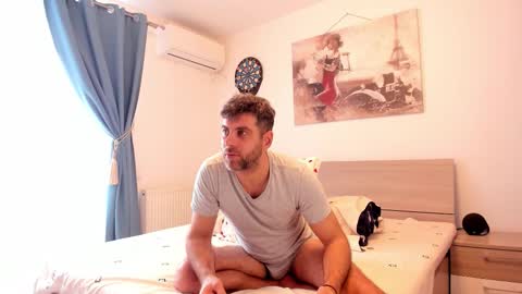 valyvalisimo online show from March 3, 2026, 6:03 pm