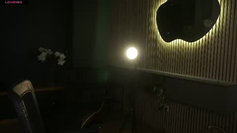 Leyla online show from July 11, 2026, 8:44 pm