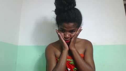 vanafiry online show from February 9, 2025, 8:45 pm