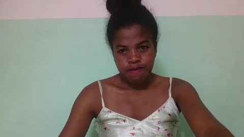 vanafiry online show from February 19, 2025, 5:49 pm