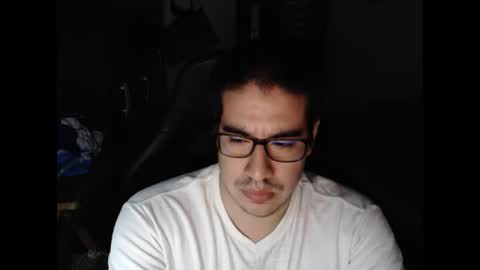 vancoserx111 online show from May 8, 2026, 2:28 am