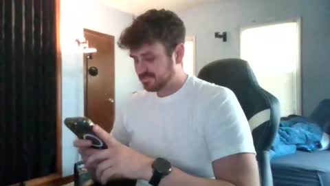 Vandal2021 online show from October 22, 2025, 5:13 pm