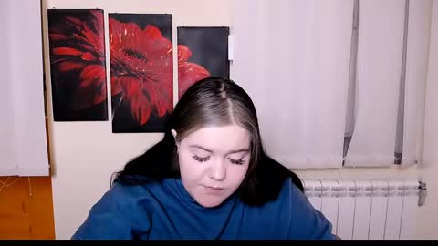 Vanda online show from March 12, 2025, 1:40 pm