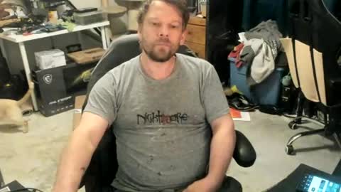Snapshot of vandonh chatting on June 21, 2026, 4:37 am vandonh online show from June 21, 2026, 4:37 am