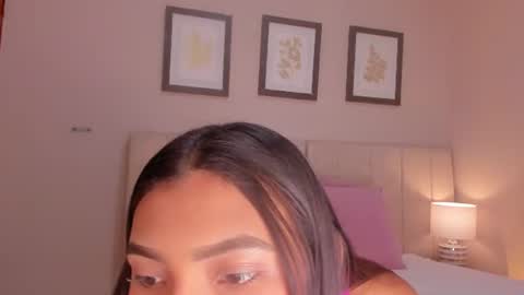 vanessa__cb online show from June 16, 2026, 11:35 am