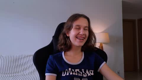 vanessa online show from December 13, 2024, 1:48 am