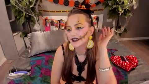 vanessabeautyy online show from October 30, 2025, 10:43 pm