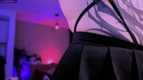 Vanessa  online show from March 28, 2026, 4:12 am