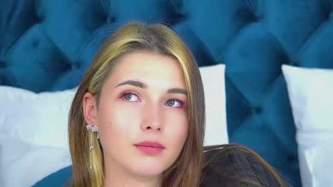 Snapshot of vanessacelesti chatting on May 31, 2026, 6:53 pm Vanessa online show from May 31, 2026, 6:53 pm