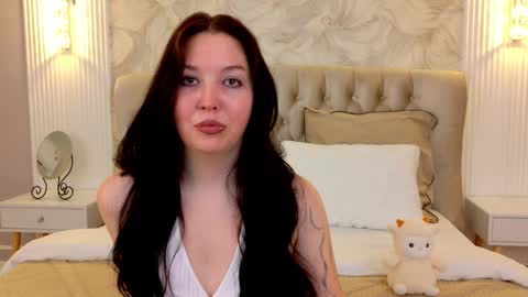 Vanessa online show from September 15, 2025, 6:08 pm