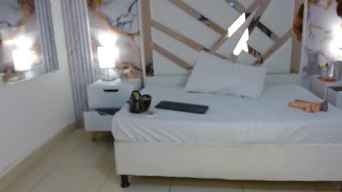 Snapshot of vanessahard_as chatting on October 4, 2025, 7:34 pm Vanessa Hard online show from October 4, 2025, 7:34 pm