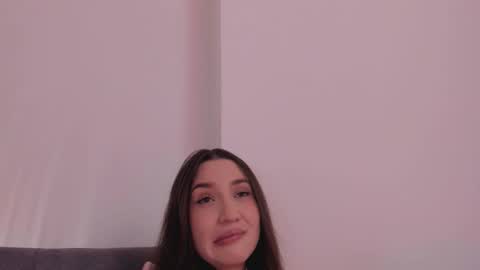 vanessajohnsonn online show from February 28, 2026, 12:22 am