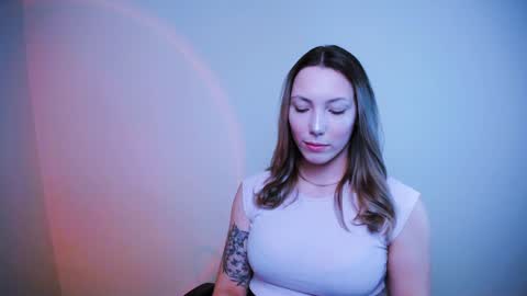 Vanessa online show from January 8, 2025, 9:44 pm