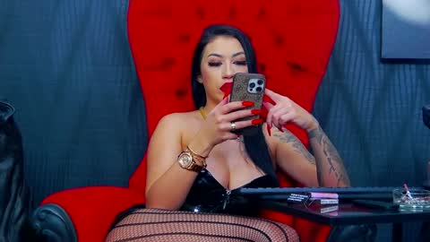 Snapshot of vanessamorningstar1 chatting on December 20, 2024, 1:36 am Miss Vanessa online show from December 20, 2024, 1:36 am