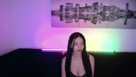 Snapshot of vanessarusu chatting on May 12, 2026, 11:02 pm Vanessa Rusu online show from May 12, 2026, 11:02 pm