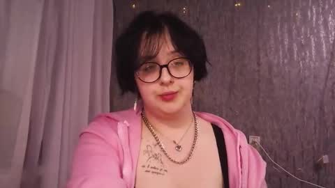 Snapshot of vanessashadow chatting on March 18, 2026, 6:44 pm vanessashadow online show from March 18, 2026, 6:44 pm