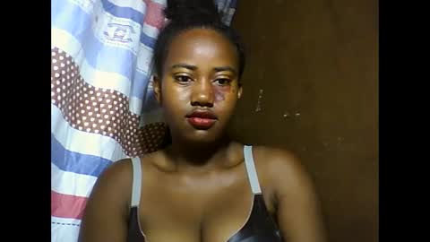 vaniah321 online show from January 21, 2025, 2:33 am