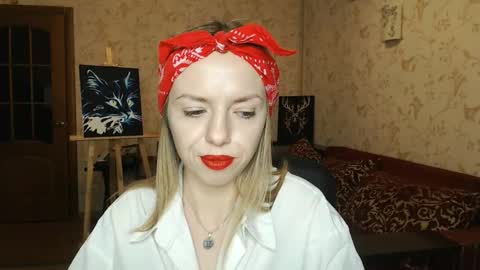 VanillaMuffin online show from January 25, 2025, 10:08 am