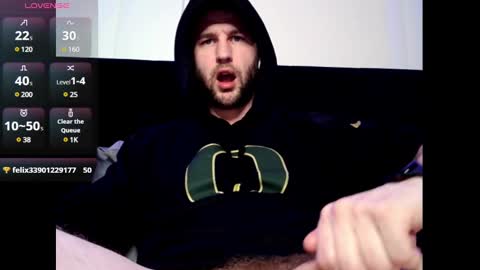 vanillaniceeee online show from January 3, 2025, 1:48 am