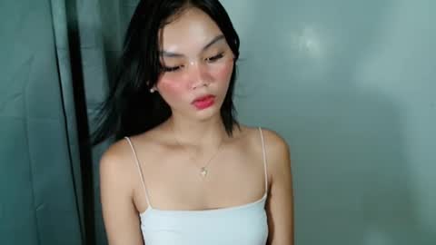 Snapshot of vannesasexyslutt chatting on June 9, 2026, 10:32 pm VANNESA online show from June 9, 2026, 10:32 pm