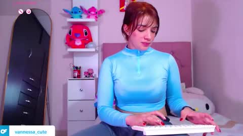 Vanesa online show from December 19, 2025, 11:23 pm