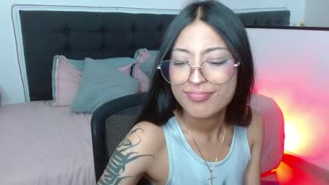 Snapshot of vannesweet_ chatting on February 27, 2026, 8:42 pm vane online show from February 27, 2026, 8:42 pm