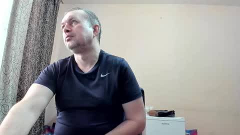 vano_822 online show from December 20, 2025, 8:43 am